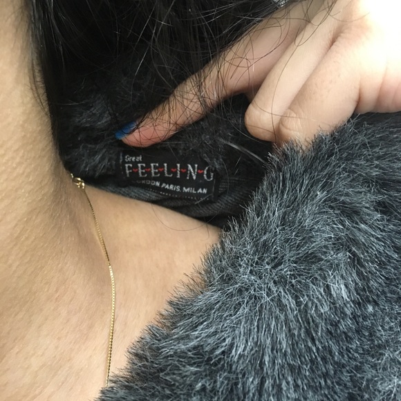 Vintage Fuzzy Soft Fur Collar Sweater Top - Picture 4 of 4